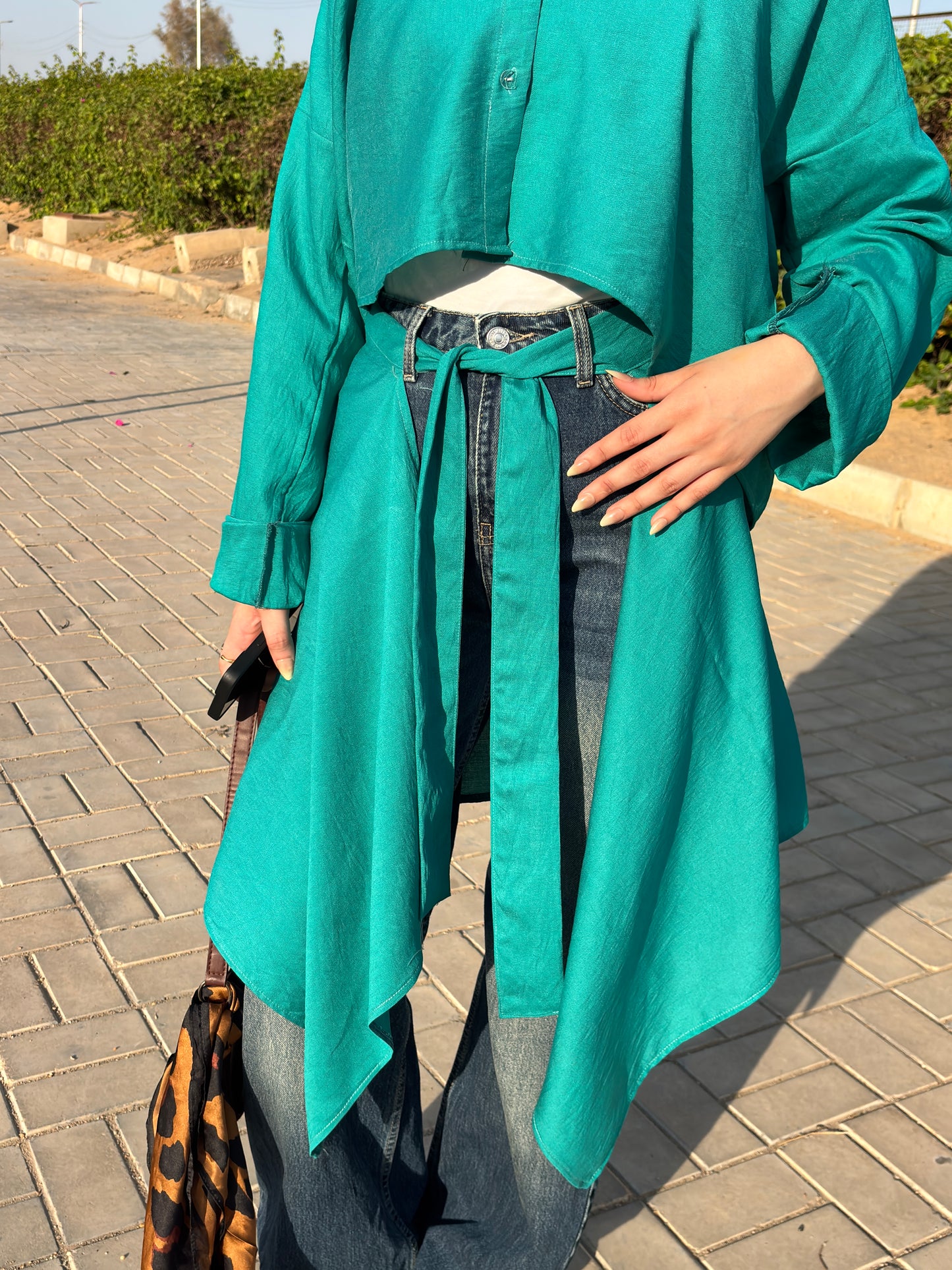 Chill wrap shirt in turquoise
