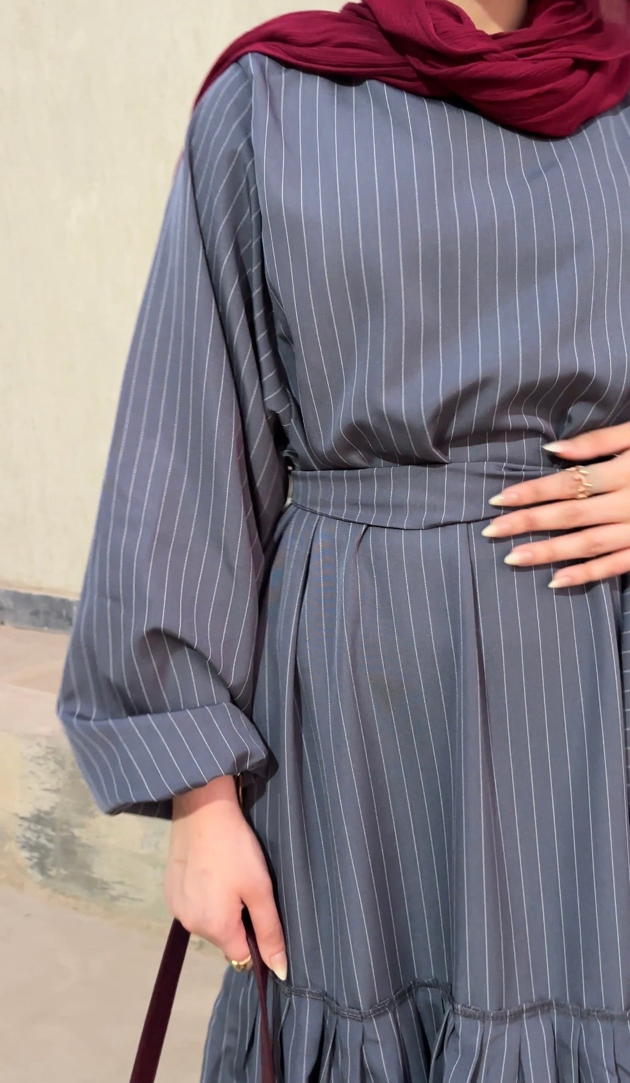 Farida dress in grey