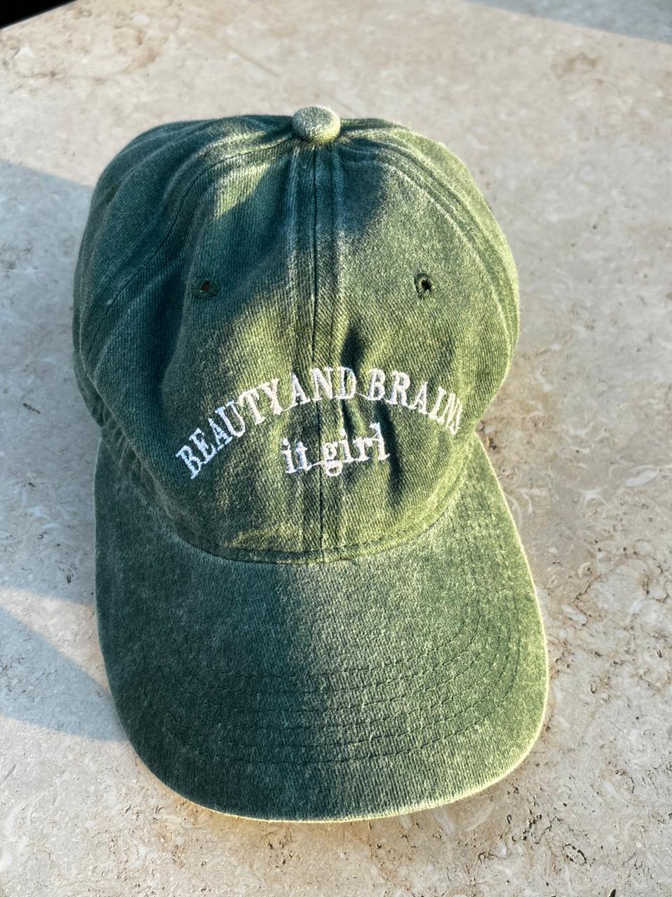 Beauty and brains Cap - Green
