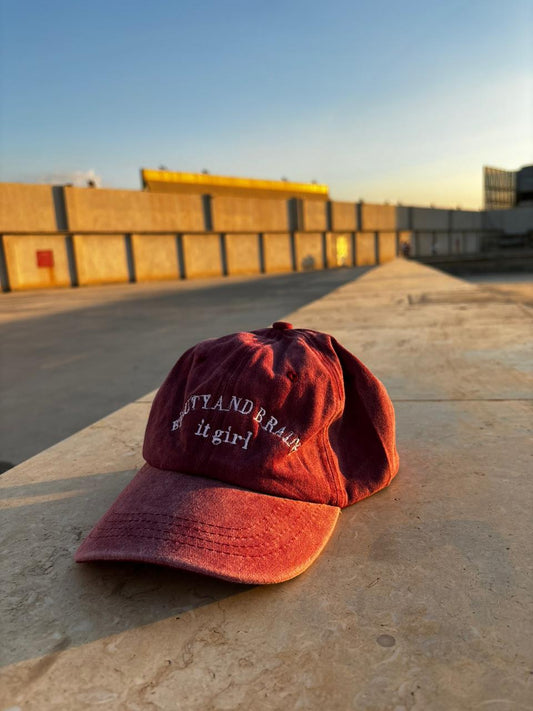 Beauty and brains Cap - Burgundy