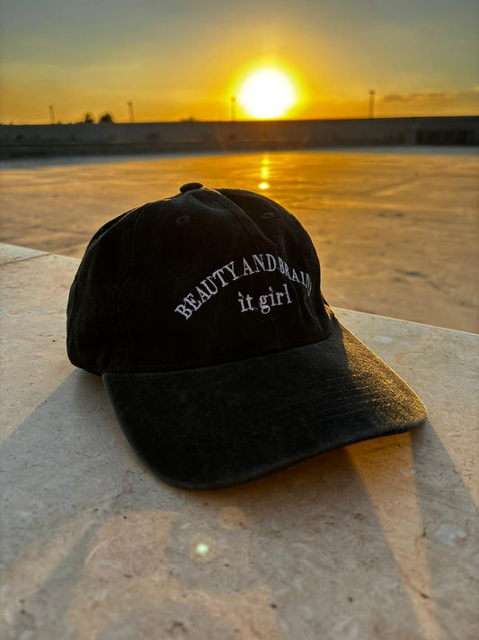 Beauty and brains Cap - Black